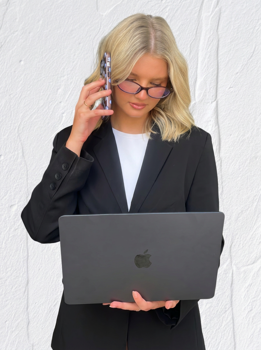 Beth working with clients